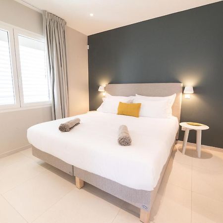 Eden Roc Appartements Ле Диамант Екстериор снимка